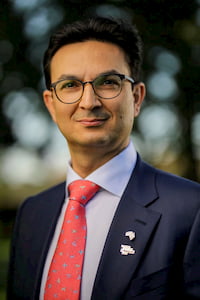 Doctor Munjed al Muderis